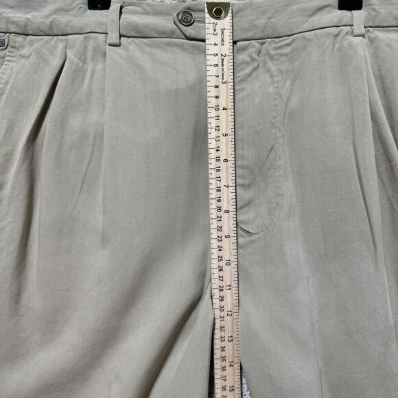 Tommy Bahama Casual Shorts Men's 38 Pleated Khaki‎ Brown Silk Cotton Blend - Picture 10 of 12